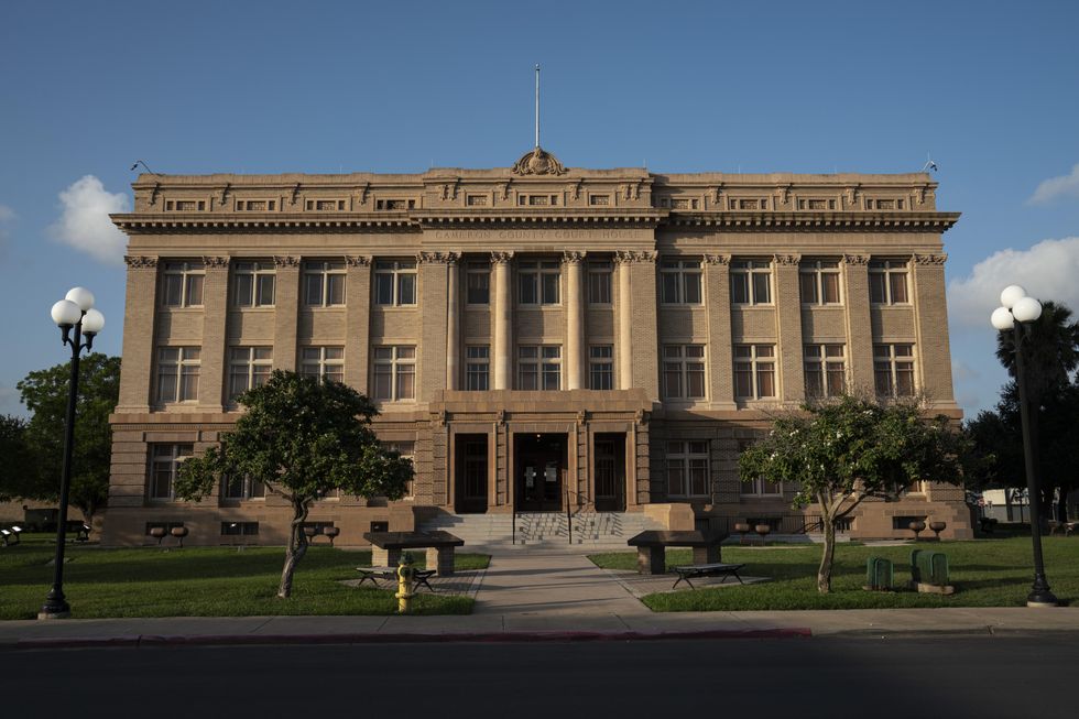An exterior photo of Cameron County Courthouse in Brownsville, Texas